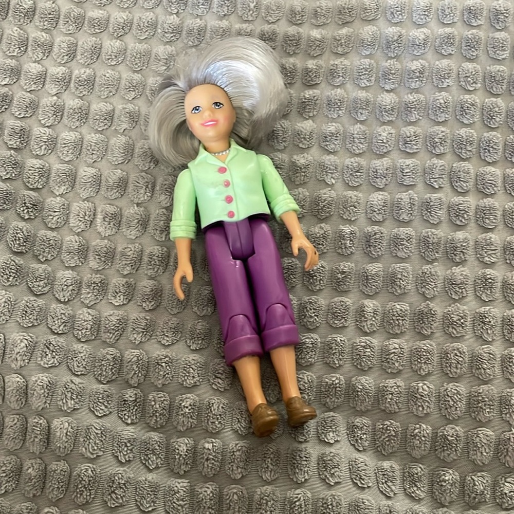 Fisher price loving family grandma
